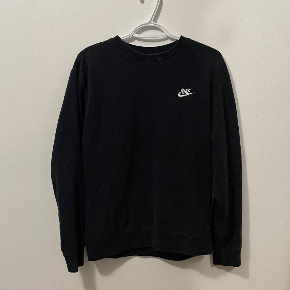 Nike Men's Classic Black Crewneck Sweater